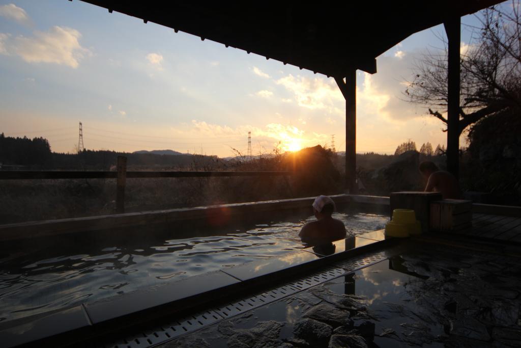 Kagoiwa Onsen Ryokan Nikko Exterior photo